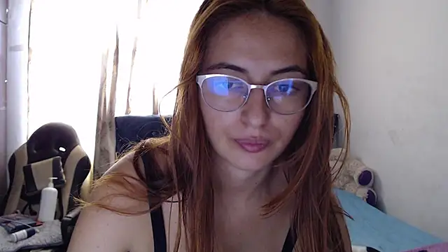 Kate lorens9 online show from 12-20-25, 04:21