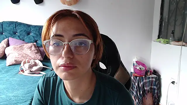 Kate lorens9 online show from 05-19-26, 02:57