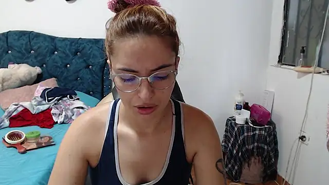 Kate lorens9 online show from 06-02-26, 03:12