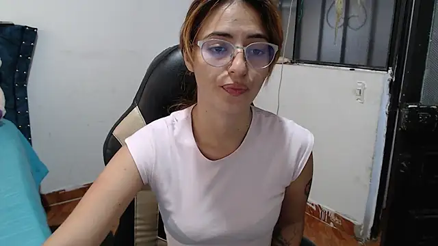 Kate lorens9 online show from 05-07-26, 12:52