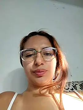 Kate lorens9 online show from 10-01-25, 11:47