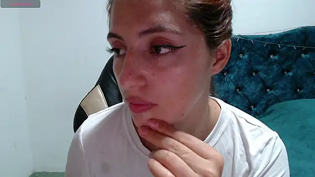 Kate lorens9 online show from 03-11-25, 11:47