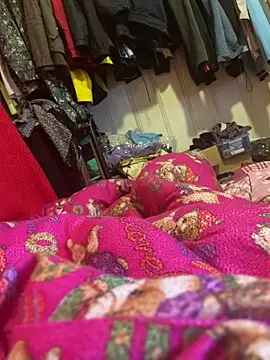 Snapshot of A6229 chatting on 03-17-25, 06:07 A6229 online show from 03-17-25, 06:07
