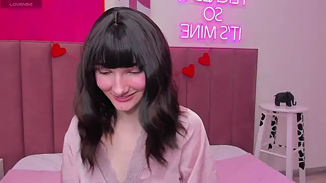 Snapshot of Lili_flowerr chatting on 03-22-25, 10:06 Lili flowerr online show from 03-22-25, 10:06