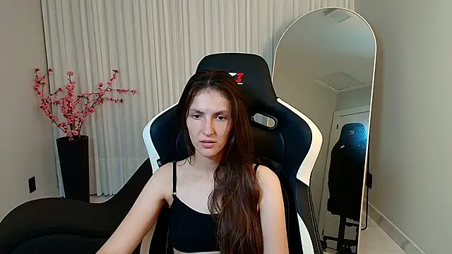 upssnowy online show from 10-08-25, 09:37