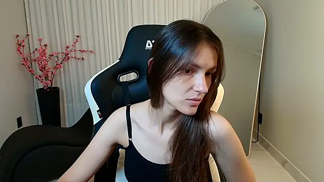 upssnowy online show from 10-05-25, 03:25