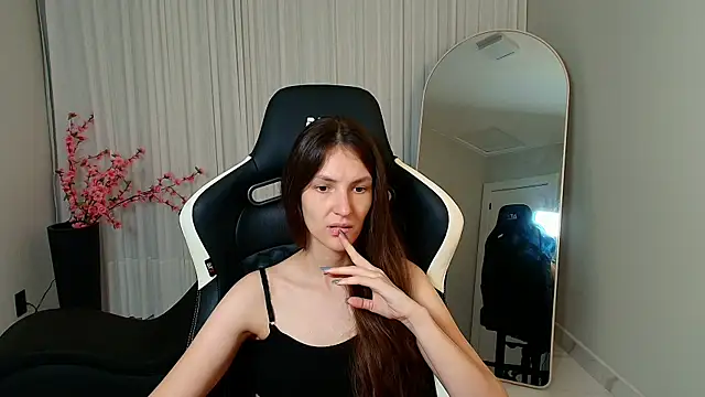 upssnowy online show from 10-28-25, 07:57