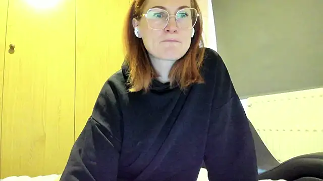 Sheandhim23 online show from 03-15-25, 09:19