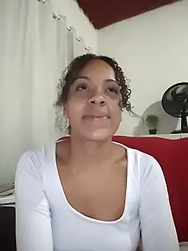 Snapshot of Julia_Pretinha chatting on 11-01-25, 12:50 Julia Pretinha online show from 11-01-25, 12:50