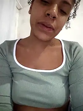 Snapshot of Julia_Pretinha chatting on 04-04-26, 01:12 Julia Pretinha online show from 04-04-26, 01:12