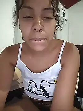 Snapshot of Julia_Pretinha chatting on 11-21-25, 01:48 Julia Pretinha online show from 11-21-25, 01:48