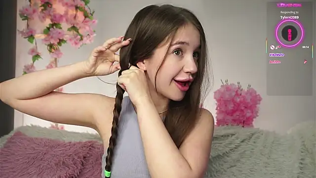 AmiLewis online show from 12-05-25, 01:16