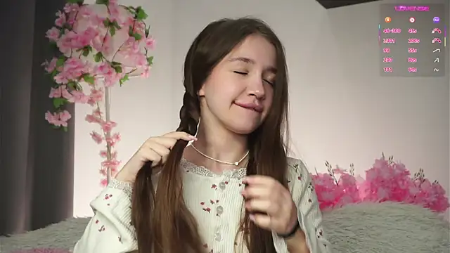 AmiLewis online show from 11-29-25, 01:06