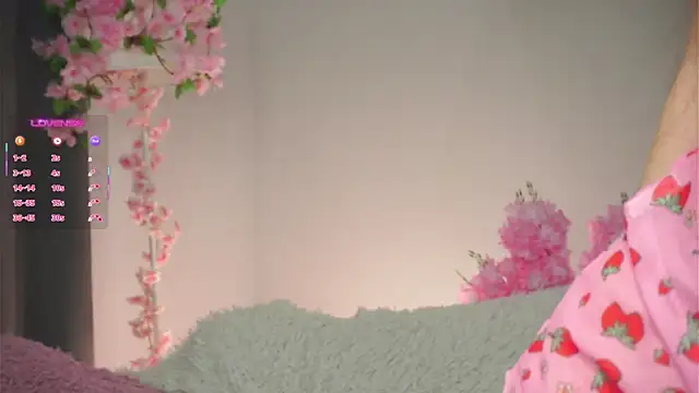 AmiLewis online show from 11-04-25, 01:09