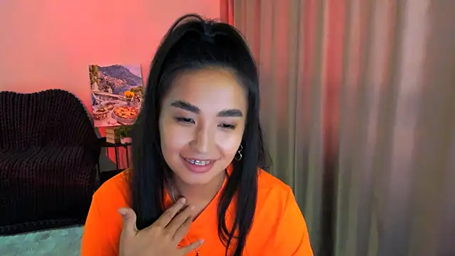 Snapshot of worldofkim chatting on 02-23-25, 12:27 worldofkim online show from 02-23-25, 12:27