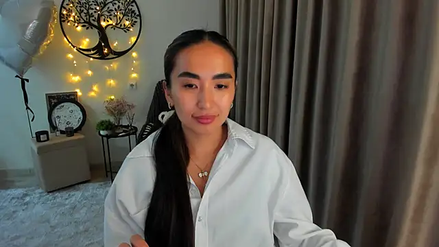 worldofkim online show from 05-02-26, 08:14