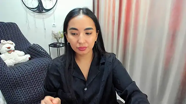 Snapshot of worldofkim chatting on 02-03-26, 10:53 worldofkim online show from 02-03-26, 10:53