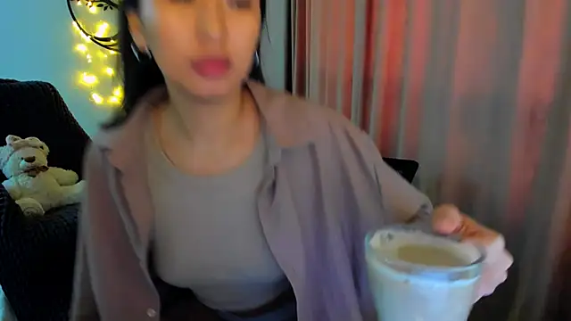 Snapshot of worldofkim chatting on 02-07-26, 09:50 worldofkim online show from 02-07-26, 09:50