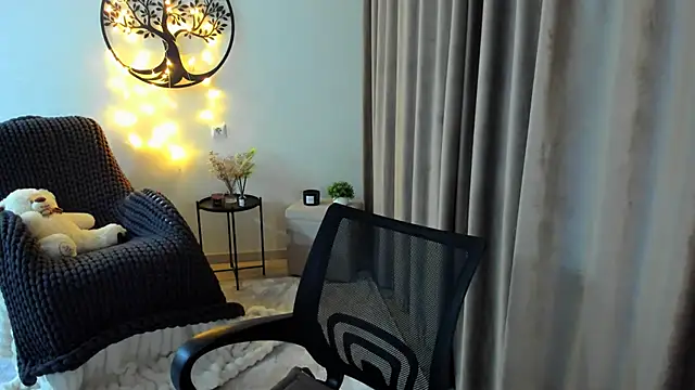 Snapshot of worldofkim chatting on 01-16-26, 05:17 worldofkim online show from 01-16-26, 05:17