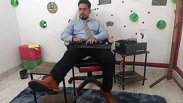 Snapshot of KalethBigDick chatting on 06-26-26, 03:40 KalethBigDick online show from 06-26-26, 03:40