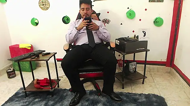 KalethBigDick online show from 04-11-26, 07:45