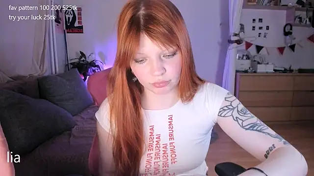 lil lia online show from 05-08-26, 10:35