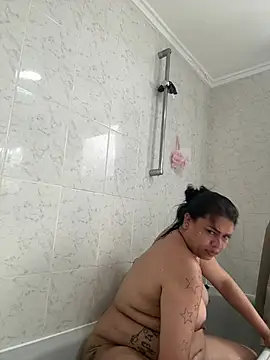X YiianyHott X online show from 06-01-26, 01:11