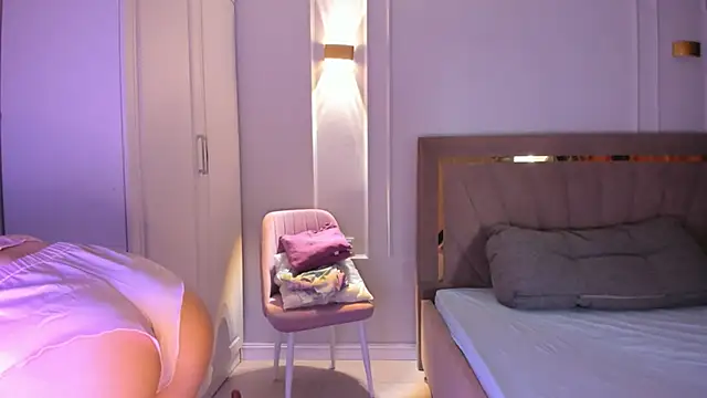 heemia online show from 03-29-26, 02:24