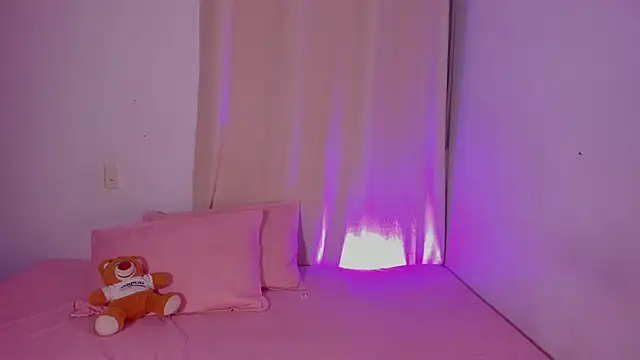 AmyStevenss online show from 03-28-26, 04:46