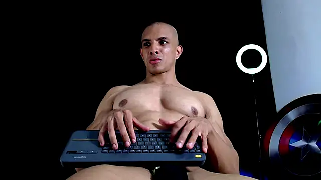 Antonywebb94 online show from 11-15-25, 03:43