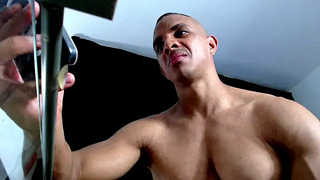 Antonywebb94 online show from 02-18-26, 05:49