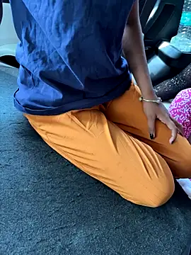 Miss  Malaika online show from 10-24-25, 07:29