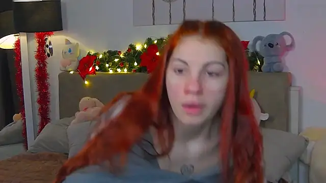 CassKiera online show from 12-21-25, 07:54