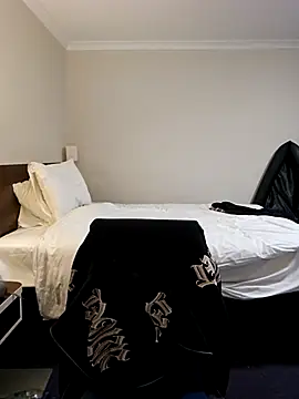 Sexy Binxy online show from 04-10-26, 01:40