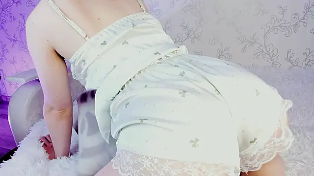 Snapshot of milky_waybaby chatting on 02-22-25, 09:12 milky waybaby online show from 02-22-25, 09:12