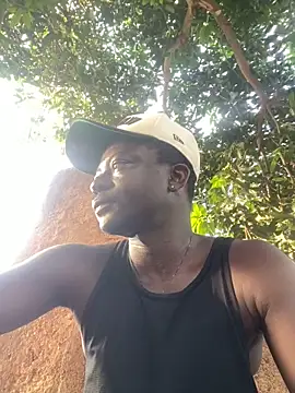 BigBrotherFreak online show from 04-05-26, 05:08