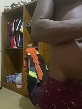 BigBrotherFreak online show from 04-09-26, 07:42