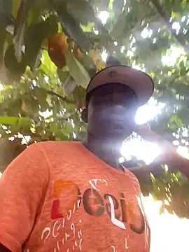 BigBrotherFreak online show from 04-10-26, 07:48