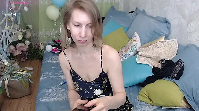 AdrianaSea online show from 04-14-26, 10:42