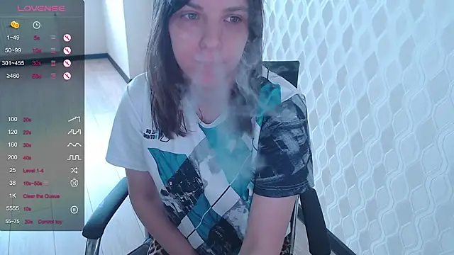 LisaHeart online show from 05-31-26, 03:51