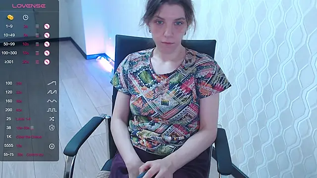 LisaHeart online show from 03-23-25, 03:21