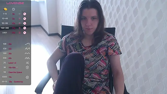 LisaHeart online show from 10-07-25, 10:49