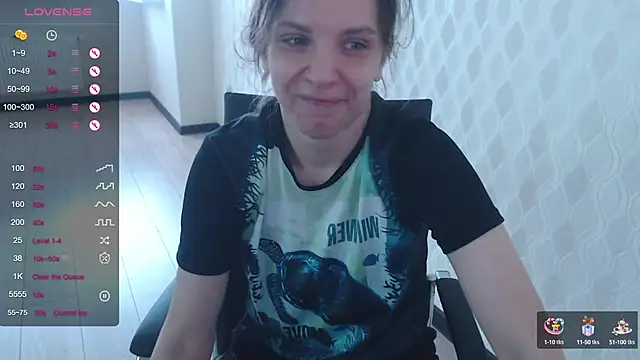 LisaHeart online show from 10-15-25, 11:40