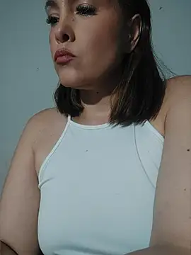 Miss Agatha online show from 03-14-26, 01:33