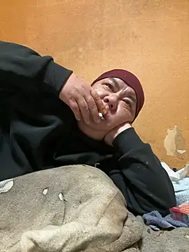 Snapshot of punk0805 chatting on 02-08-26, 10:13 punk0805 online show from 02-08-26, 10:13