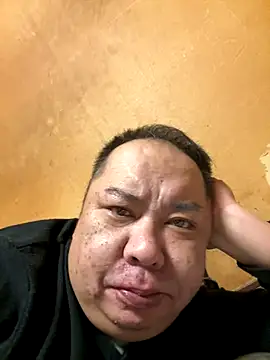 Snapshot of punk0805 chatting on 10-27-25, 01:45 punk0805 online show from 10-27-25, 01:45