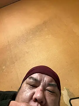 Snapshot of punk0805 chatting on 02-17-26, 12:24 punk0805 online show from 02-17-26, 12:24