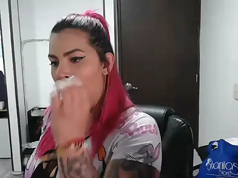 CarolinaRincon online show from 02-25-25, 10:53