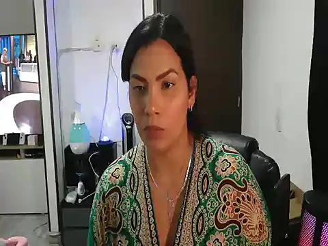 CarolinaRincon online show from 03-14-25, 09:43