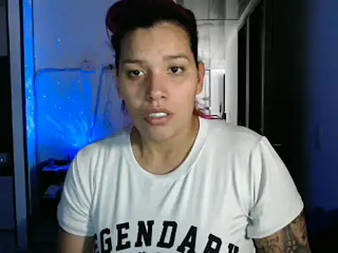 CarolinaRincon online show from 02-12-25, 07:24